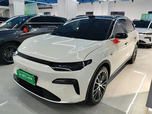 Фотография автомобиля — Leapmotor C11