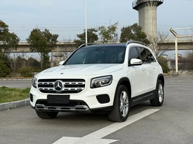 Mercedes-Benz GLB-Class — Фото автомобиля 3