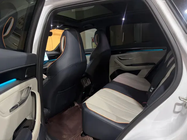 BYD Song PLUS — Фото автомобиля 5