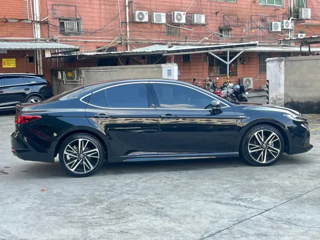 Toyota Camry — Фото автомобиля 13