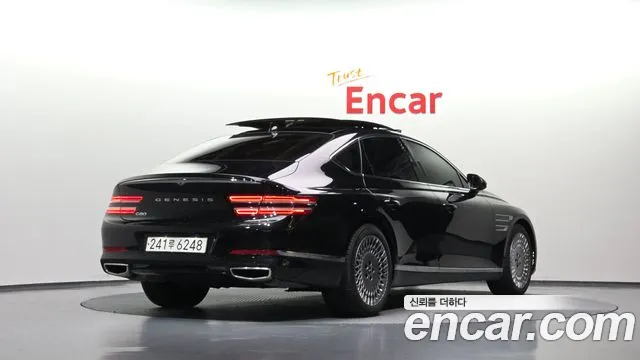 Genesis G80 RG3 — Фото автомобиля 2