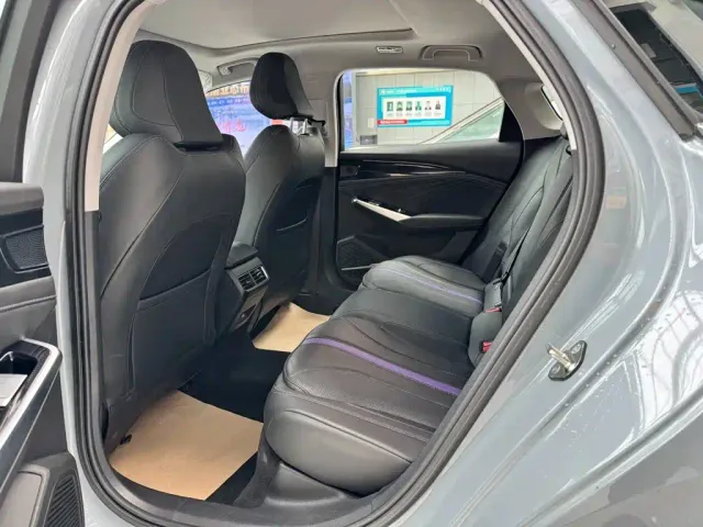 Geely Xingrui — Фото автомобиля 14