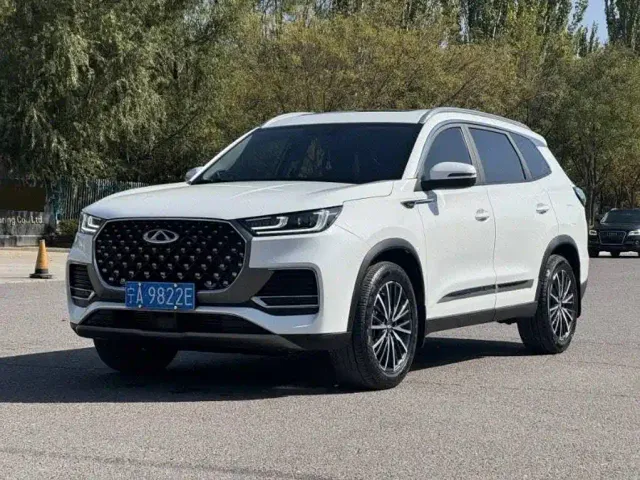 Фотография автомобиля — Chery Tiggo 8 PLUS