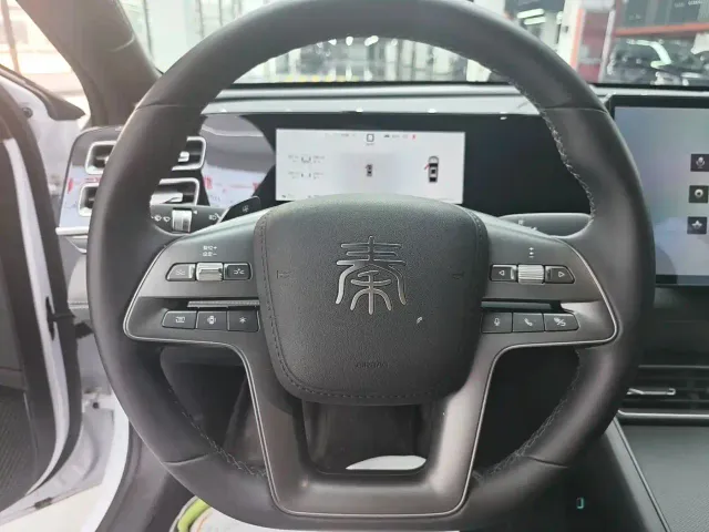 BYD Qin L — Фото автомобиля 5