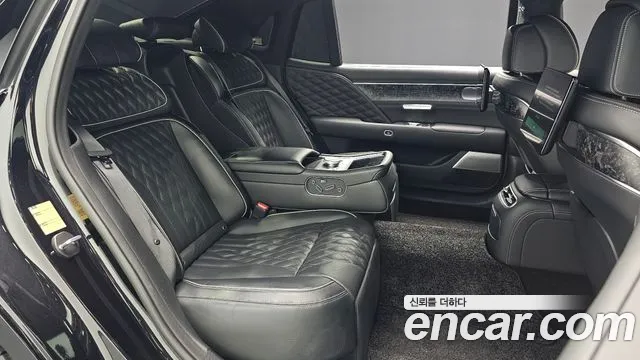 Genesis G90 — Фото автомобиля 27