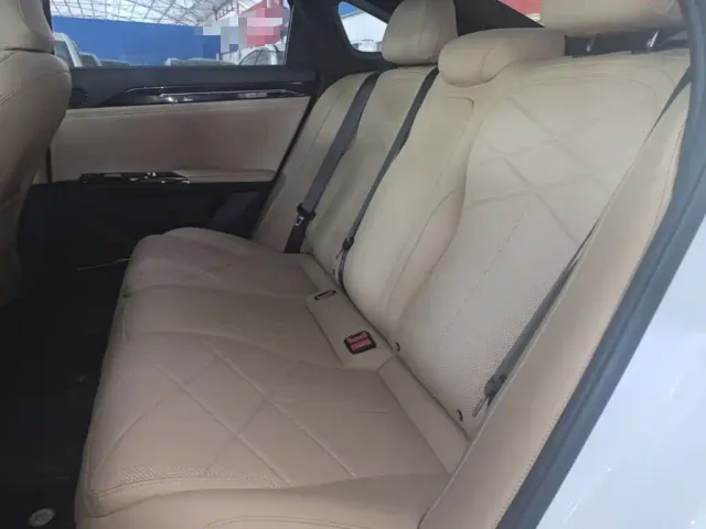 Geely Galaxy L6 — Фото автомобиля 16