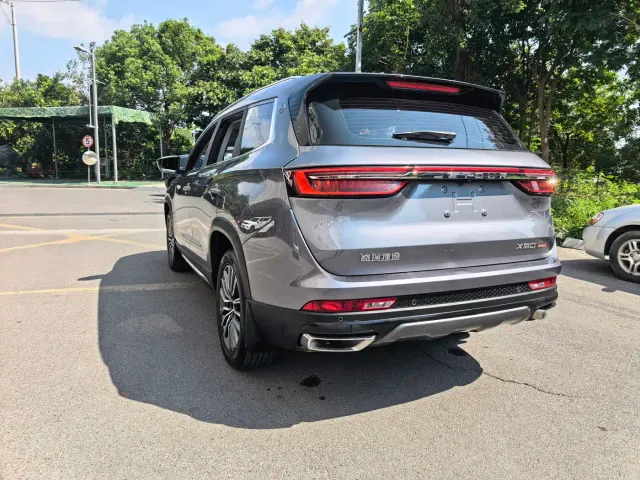 Jetour X90 Plus — Фото автомобиля 9
