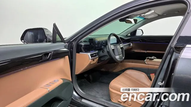 Hyundai Grandeur GN7 — Фото автомобиля 11