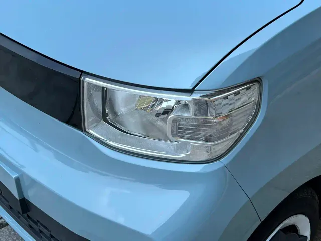 Wuling Hongguang Mini EV — Фото автомобиля 12