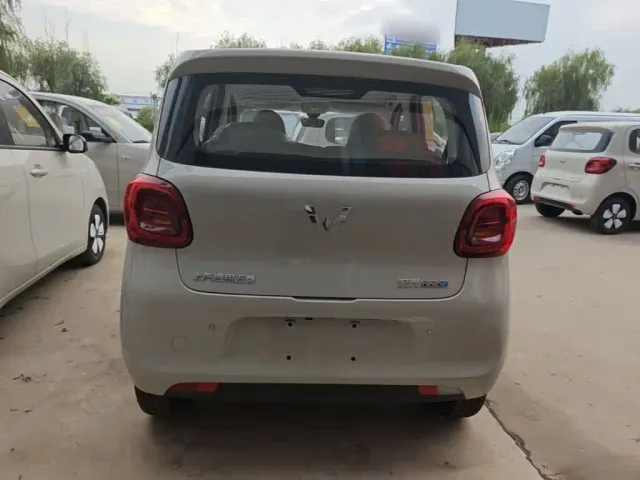 Wuling Hongguang Mini EV — Фото автомобиля 5