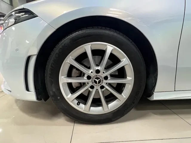 Mercedes-Benz A-Class — Фото автомобиля 18