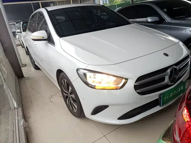Mercedes-Benz B-Class — Фото автомобиля 3
