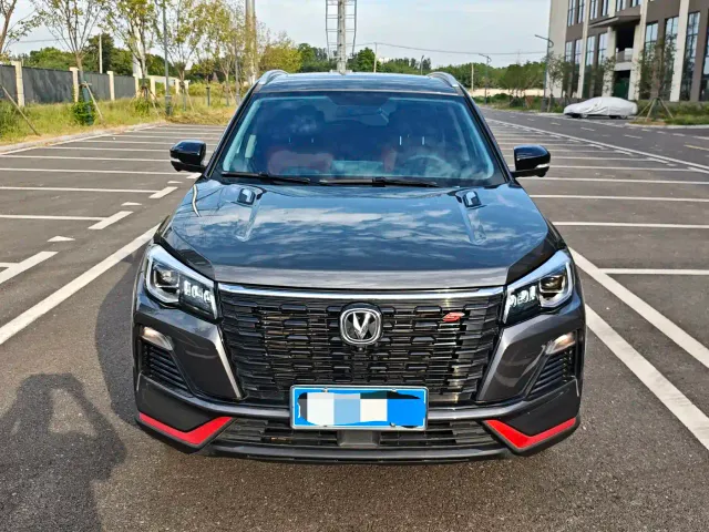 Changan CS75 — Фото автомобиля 2