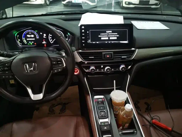 Honda Inspire — Фото автомобиля 8