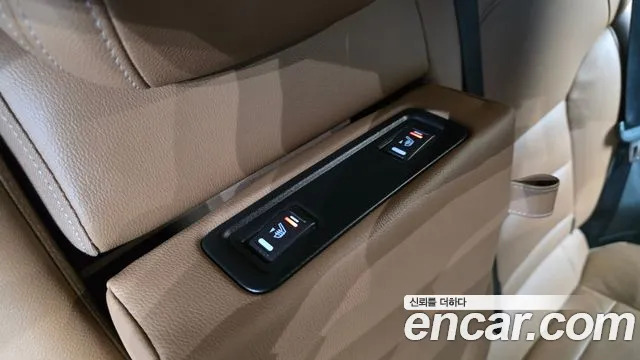 Renault-KoreaSamsung QM6 Новый QM6 2.0 LPe RE Signature 2WD — Фото автомобиля 16