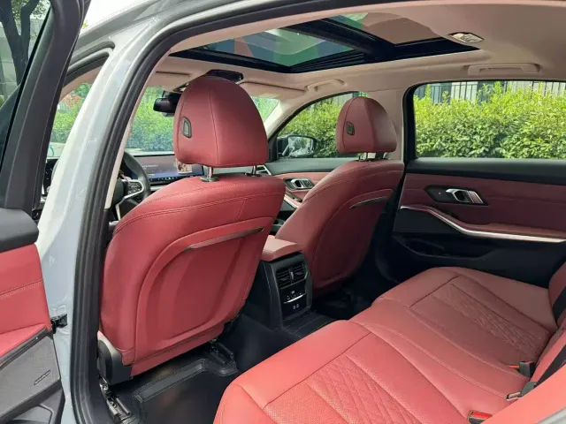 BMW 3 Series — Фото автомобиля 6