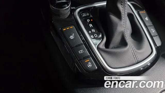 Kia Seltos — Фото автомобиля 25