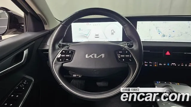 Kia EV6 — Фото автомобиля 13