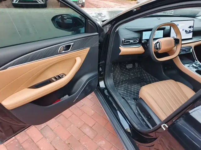 Geely Galaxy Stellar 6 — Фото автомобиля 15