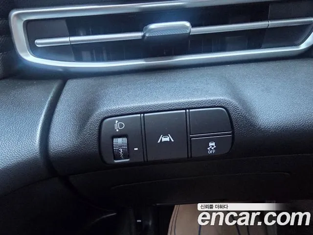 Hyundai AVANTE Avante (CN7) — Фото автомобиля 14