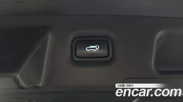 Hyundai Santa Fe — Фото автомобиля 24