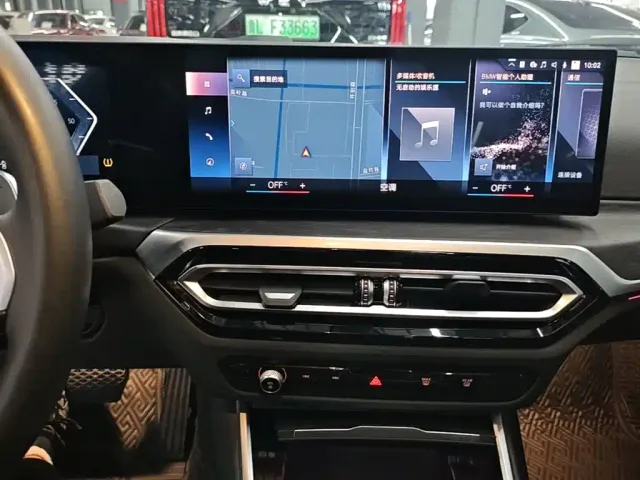 BMW 3 Series — Фото автомобиля 12