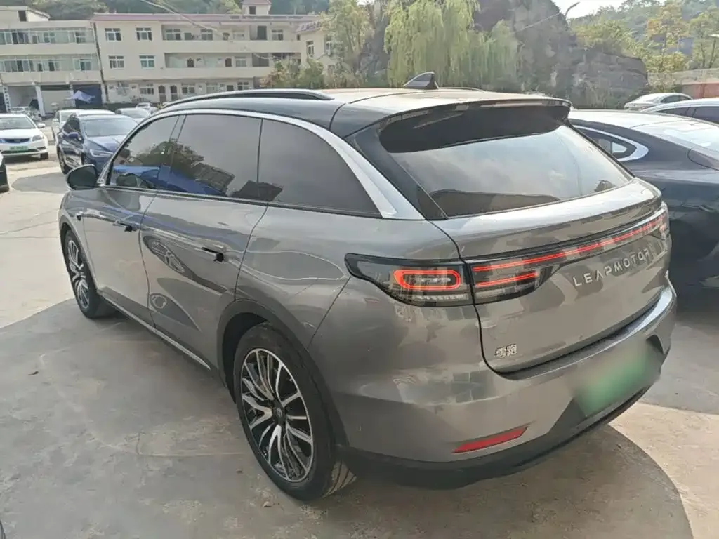 Leapmotor Leapmotor C11 2021 Facelift Luxury Edition — Фото автомобиля 4