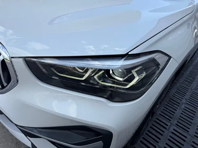 BMW X1 — Фото автомобиля 12