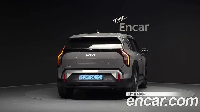 Kia EV3 — Фото автомобиля 3