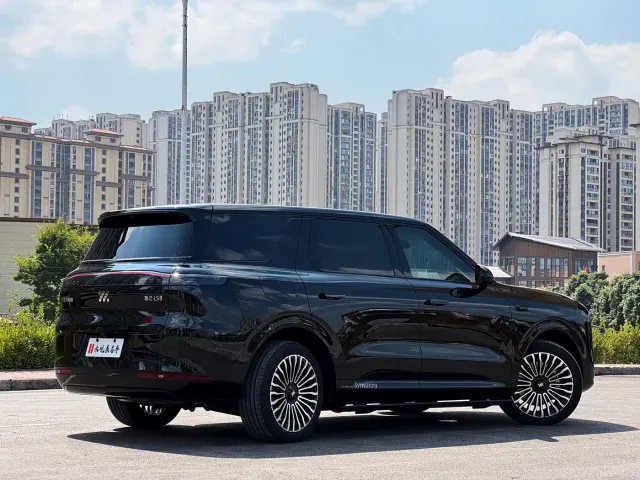 IM Motors IM LS8 2026 Model Base Version 5-seater — Фото автомобиля 13