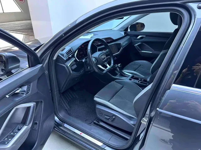 Audi Q3 — Фото автомобиля 9