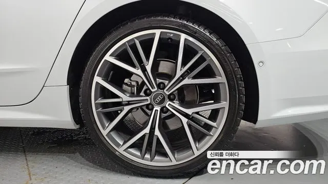 Audi A7 55 TFSI quattro Premium — Фото автомобиля 17