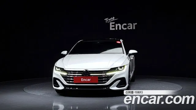 Volkswagen Arteon Arteon 2.0 TDI R-LINE 4Motion — Фото автомобиля 3
