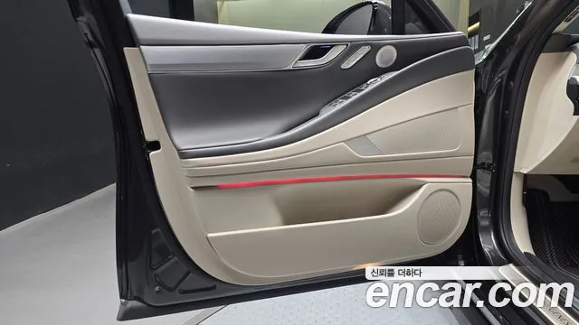 Genesis G80 Бензин 2.5 турбо AWD — Фото автомобиля 5