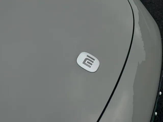Xiaomi SU7 — Фото автомобиля 6
