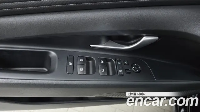 Hyundai AVANTE Avante (CN7) — Фото автомобиля 18