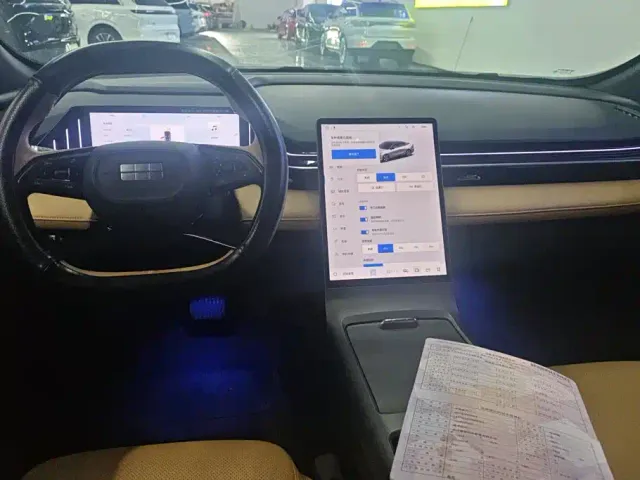 Geely Galaxy L6 — Фото автомобиля 12