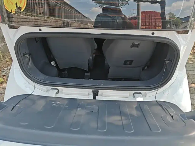 Wuling NanoEV — Фото автомобиля 18