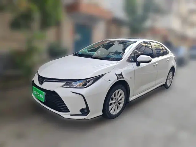 Фотография автомобиля — Toyota Corolla