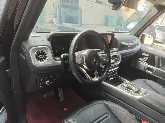 Mercedes-Benz G-Class — Фото автомобиля 10