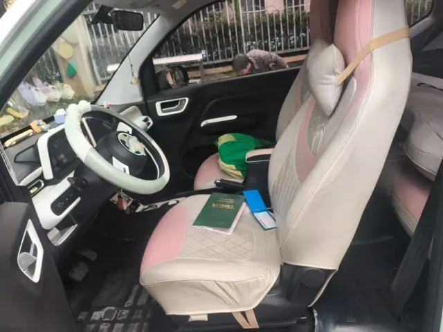 Wuling Hongguang Mini EV — Фото автомобиля 13