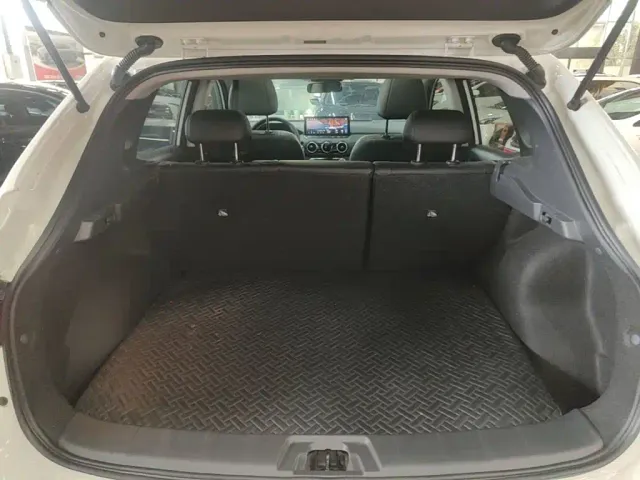 Nissan Qashqai — Фото автомобиля 18