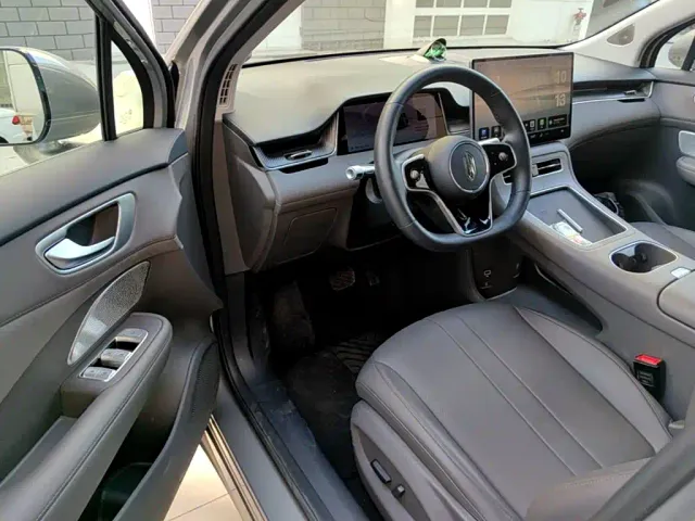 Shangjie SUV — Фото автомобиля 15