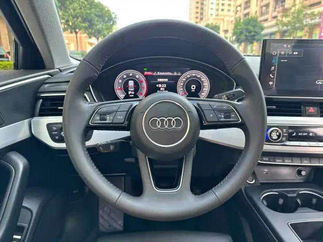 Audi A4L — Фото автомобиля 18