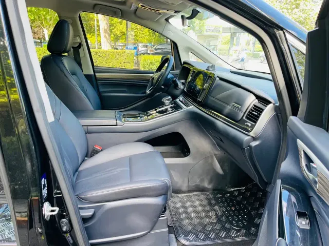 GAC Trumpchi M8 — Фото автомобиля 22