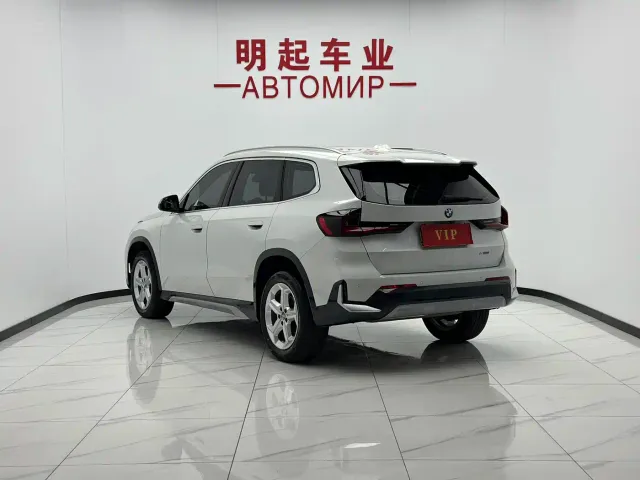 BMW X1 — Фото автомобиля 7