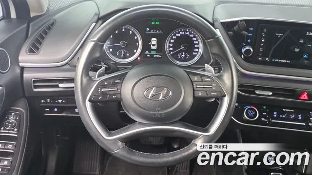 Hyundai Sonata — Фото автомобиля 19
