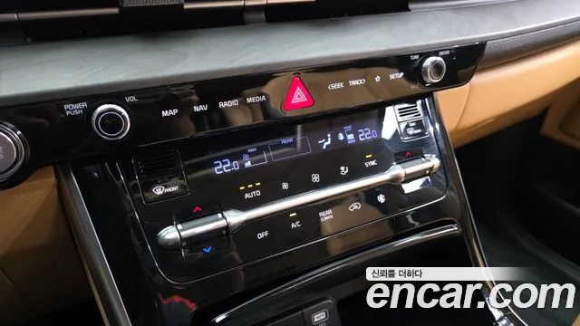 Kia Canival Carnival 4 поколение Бензин 9 мест Signature — Фото автомобиля 17