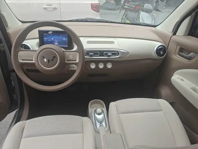 Wuling Hongguang Mini EV — Фото автомобиля 9