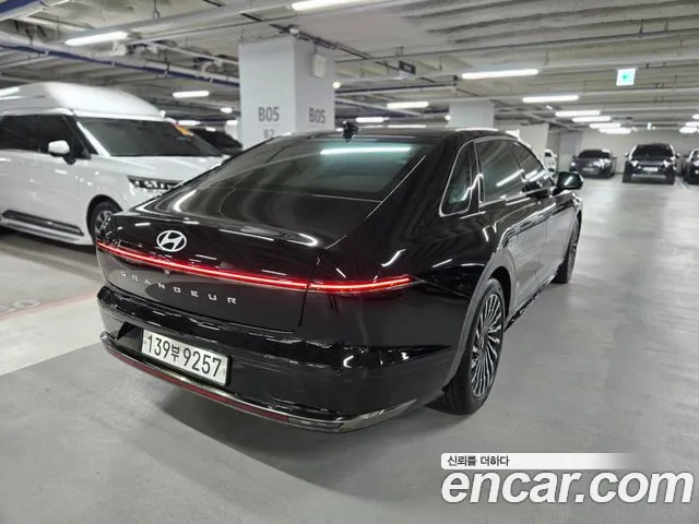 Hyundai Grandeur — Фото автомобиля 2